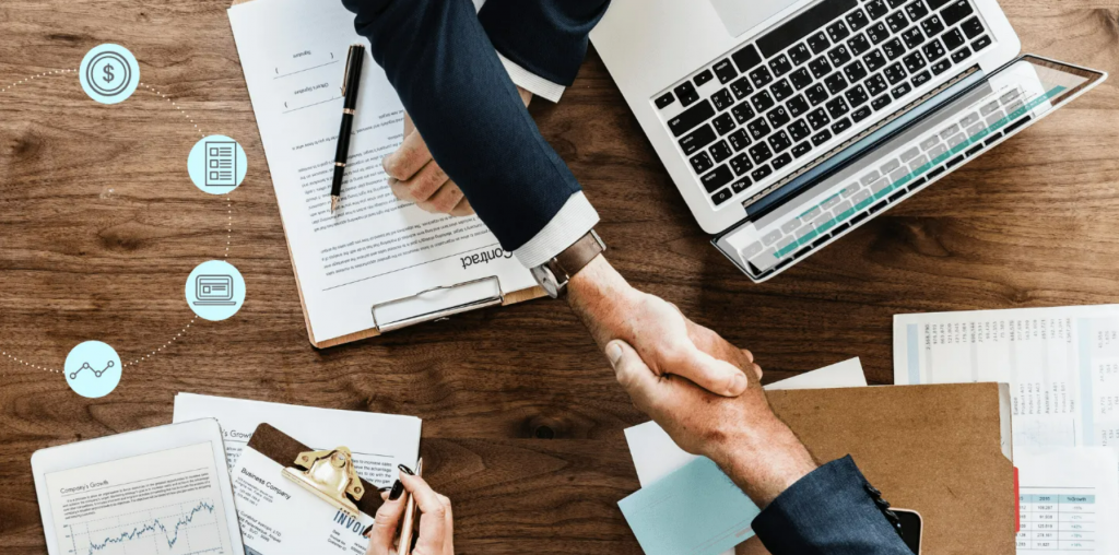 How to Create a Strong Social Media Marketer's Website